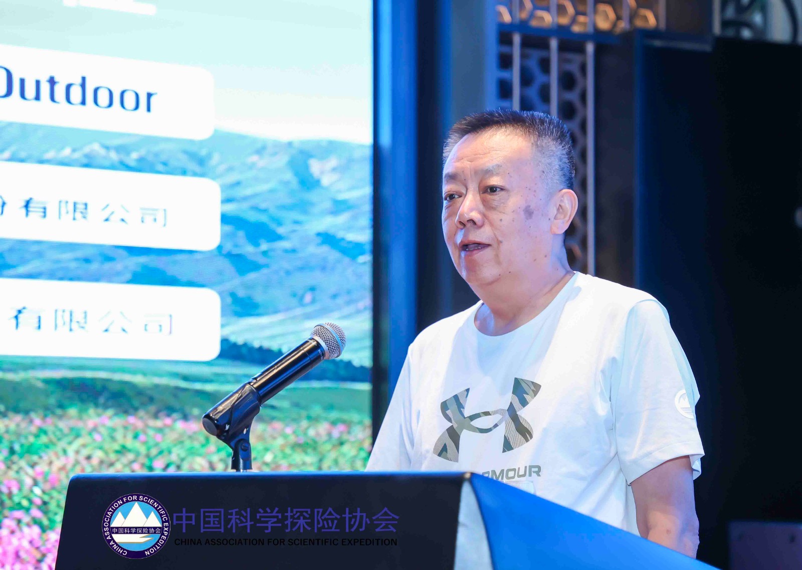 李杰.jpg