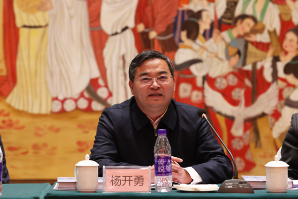 杨开勇.jpg