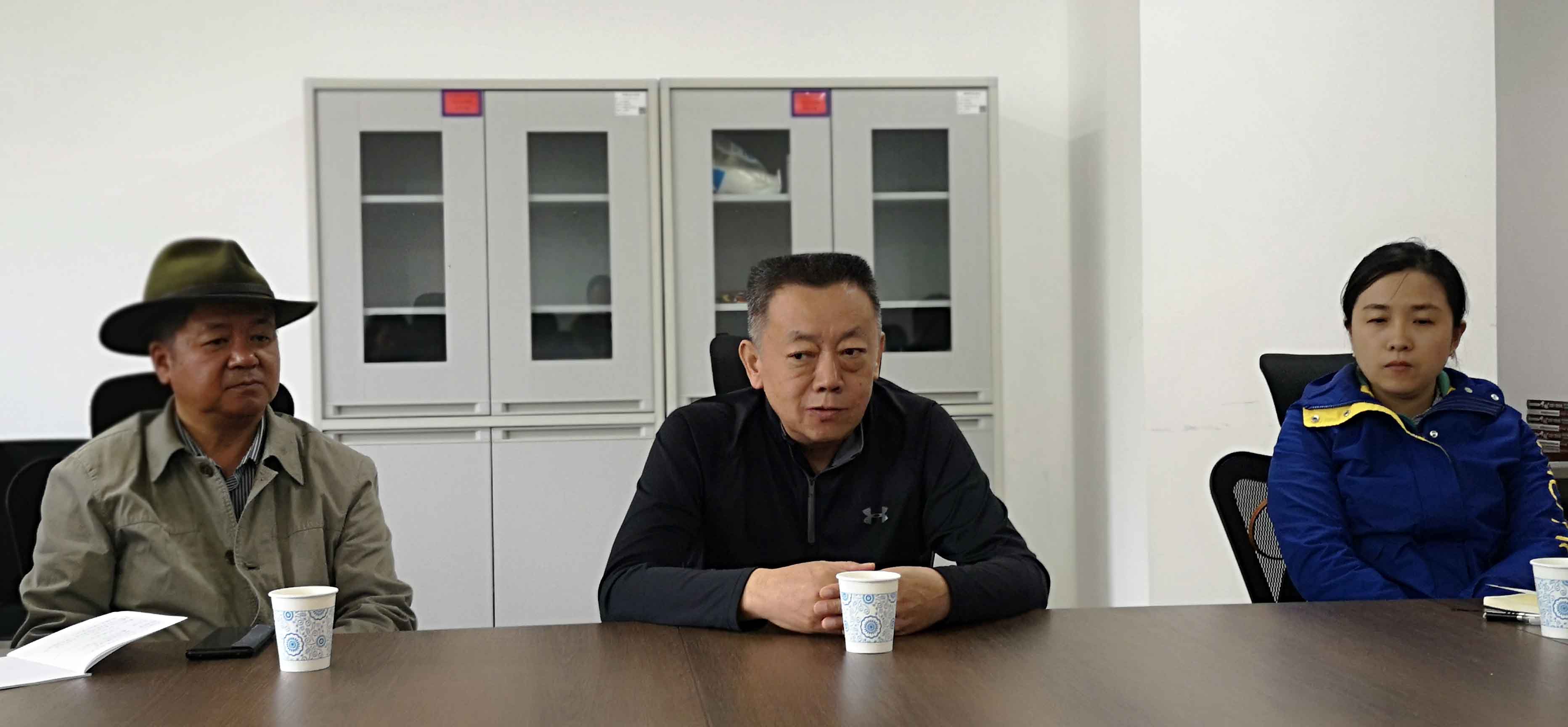 1689429736481016433.jpg 座谈会2.jpg