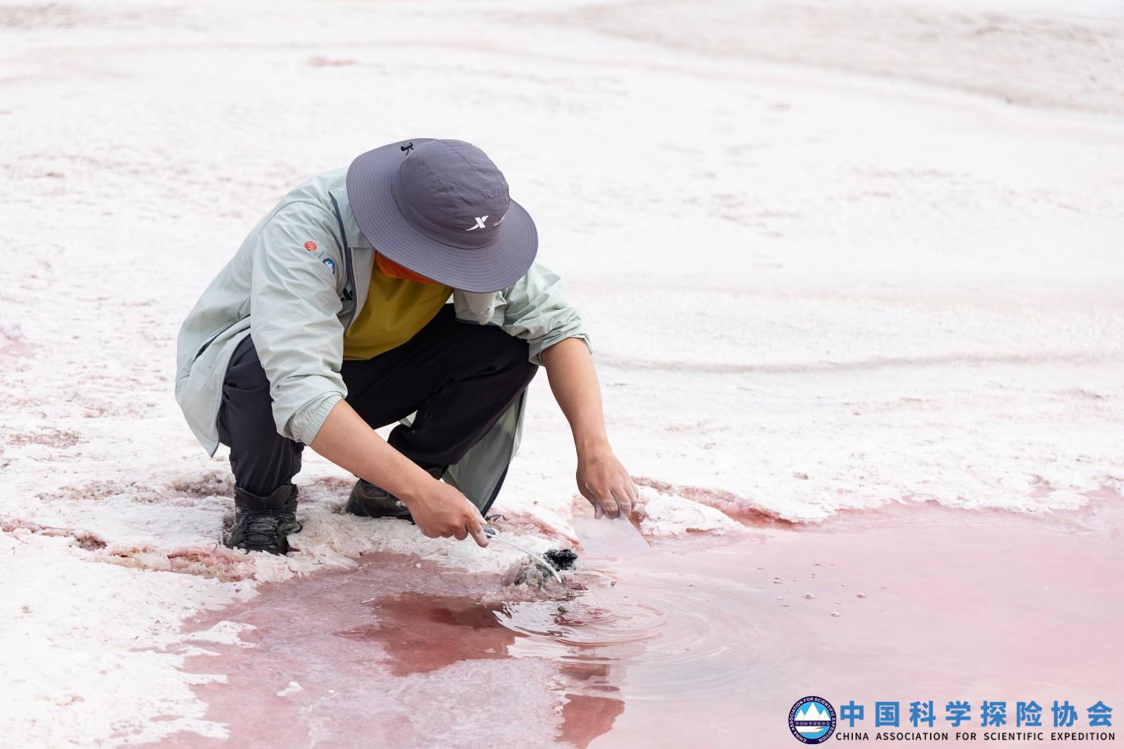 水样采集.jpg
